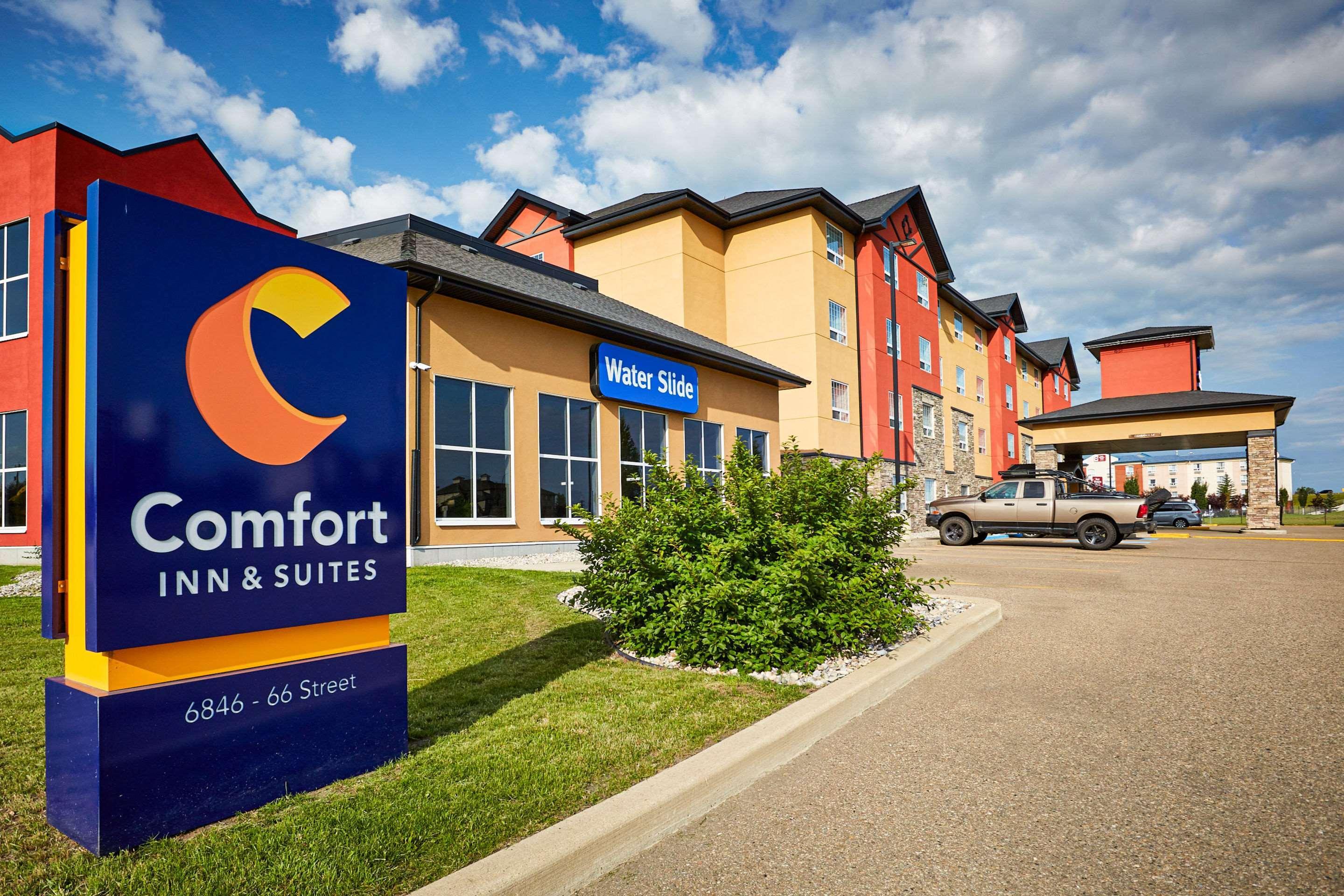 Comfort Inn & Suites Red Deer Exteriör bild